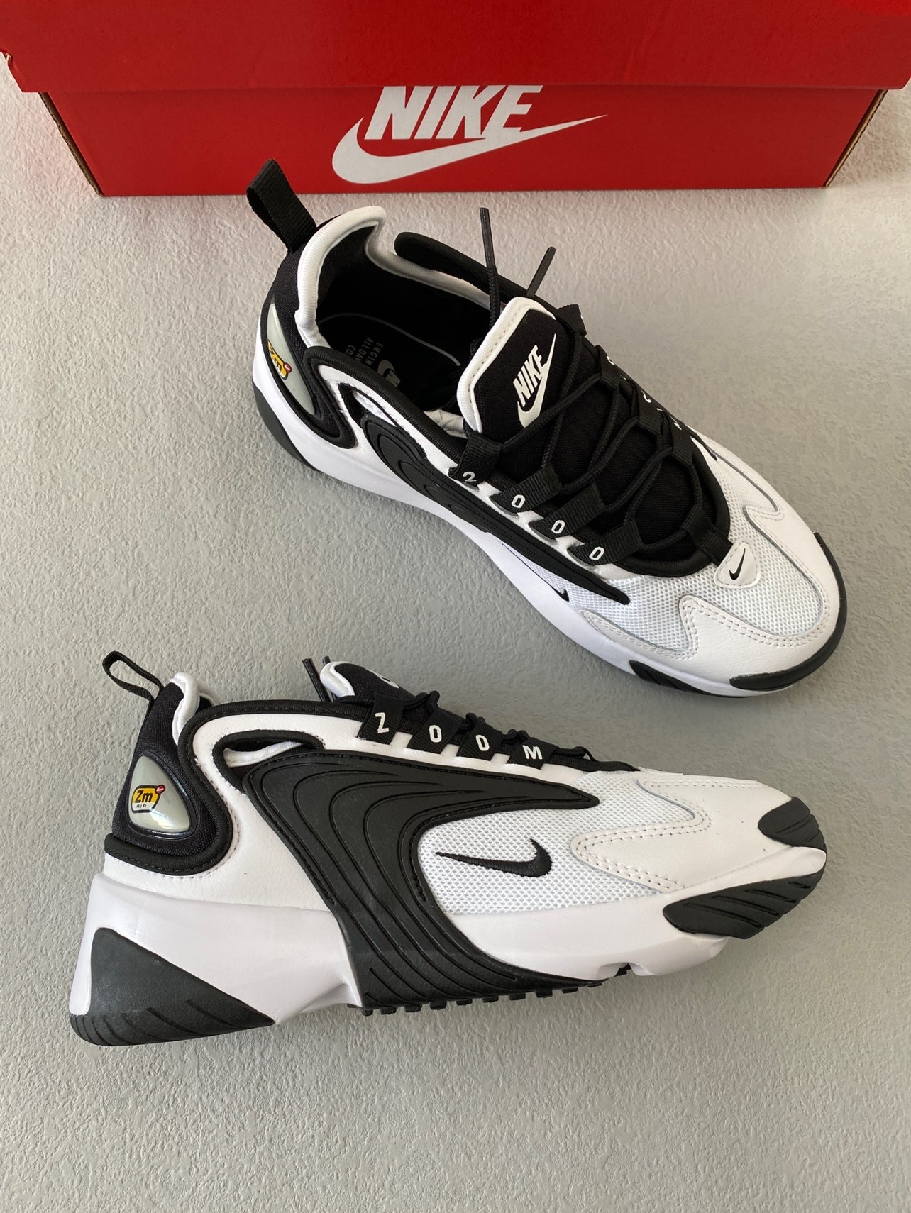 nike white and black zoom 2k trainers junior