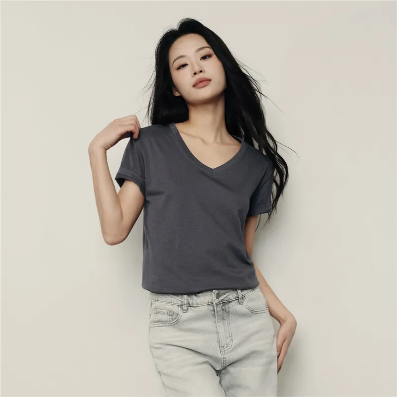 UNIQLO T Shirts Women's-15