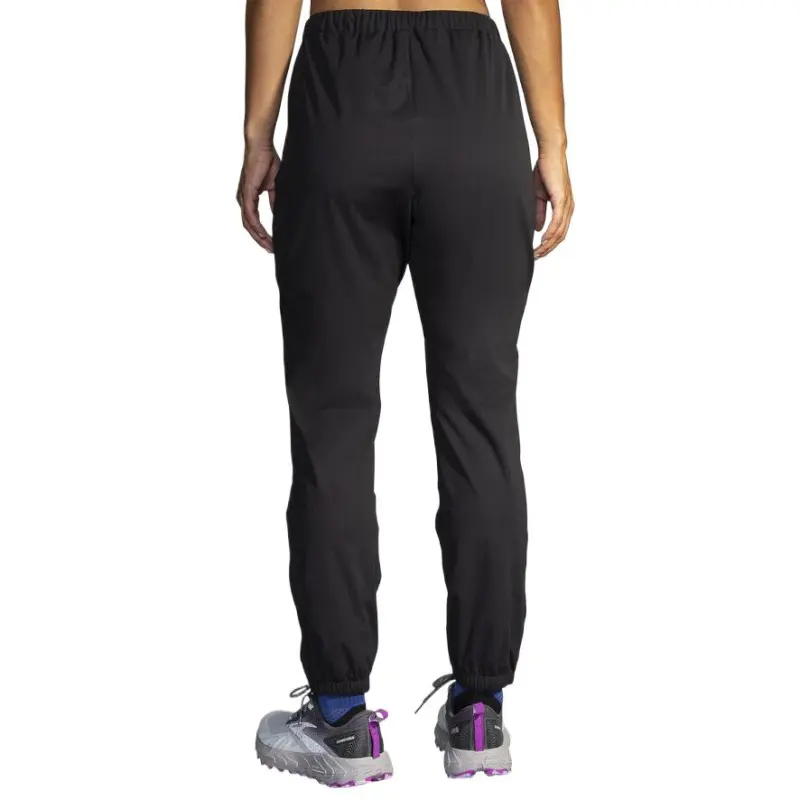 Brooks Casual Pants Women's Black-2