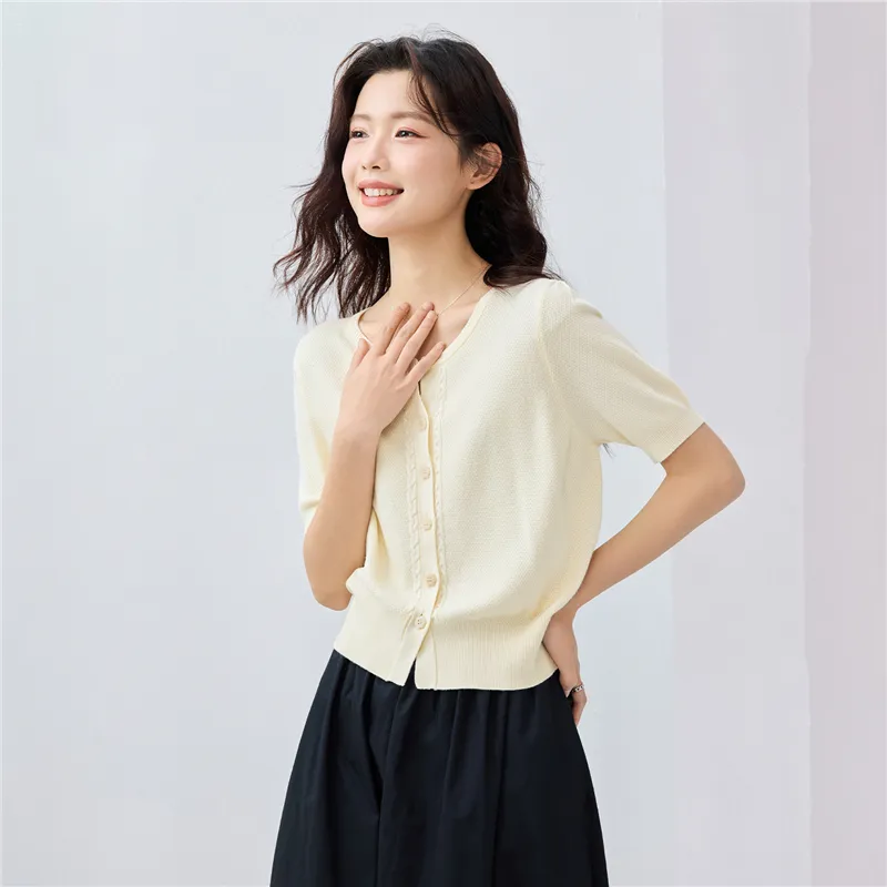 UNIQLO Knitwear Women's-19