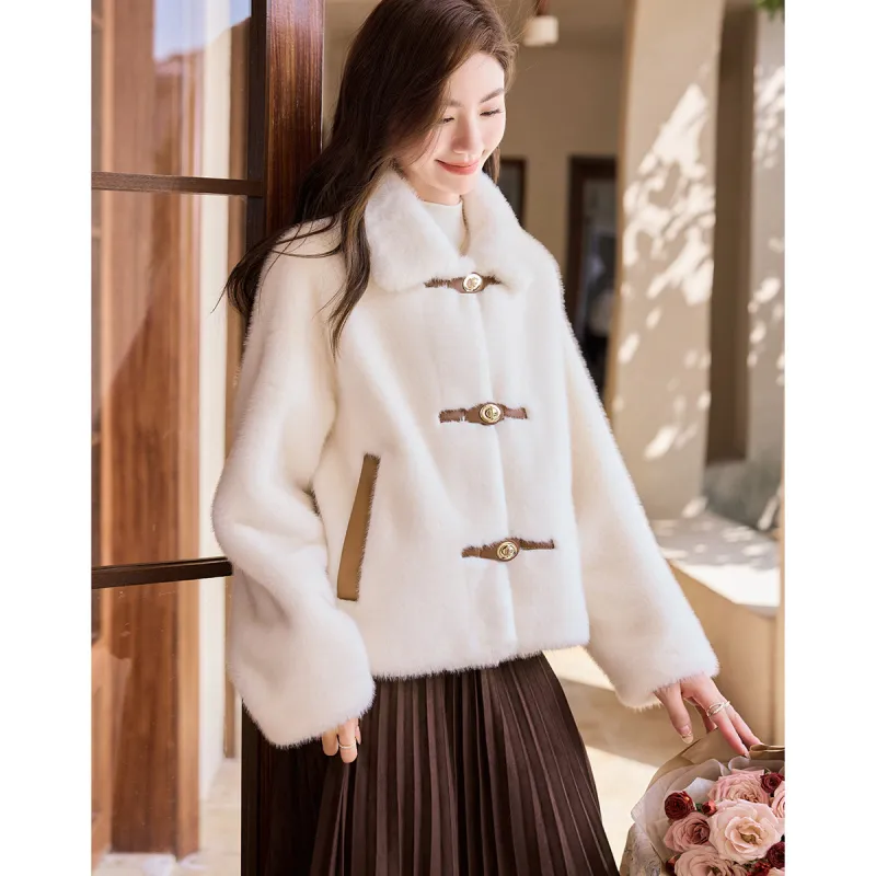 Like The Age Of Water Velvet feel Coat Women's Ecru-3
