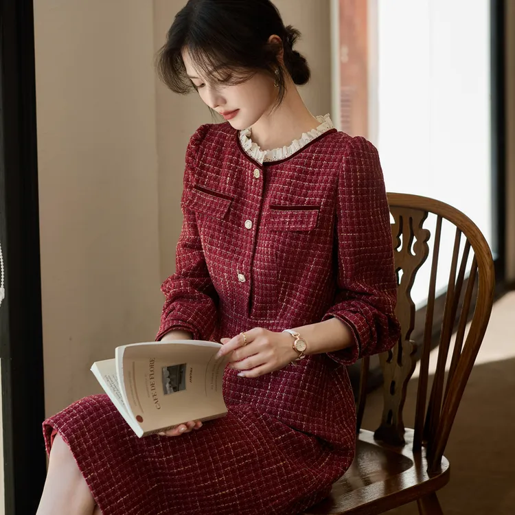 Still Quiet Long Sleeved Dress Women's Red-7