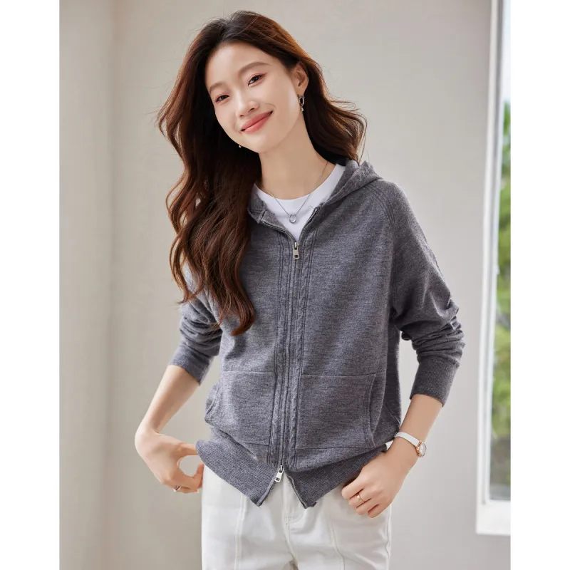 Love Elaine Knitwear Women's Gray-4