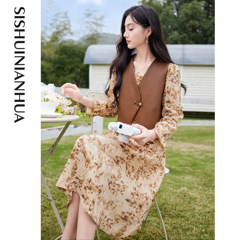 Like The Age Of Water Short Sleeved Dress Women's Coffee-2