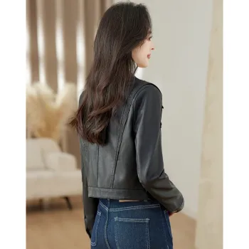 Like The Age Of Water Spring, Fall Velvet feel Coat Slim Fit Women's Black