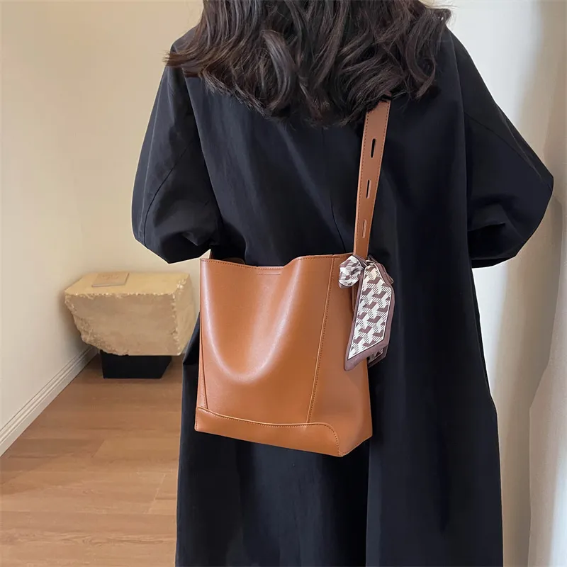 HCXK PU Shoulder Bag Tote Women's Multicolor-3