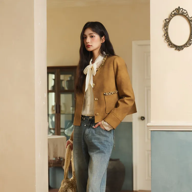 Three Quarters Cropped Coat Women's Brown-5