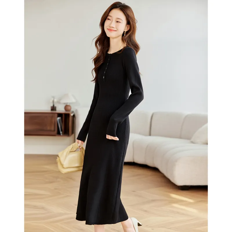 Love Elaine Long Sleeved Dress Women's Black-2