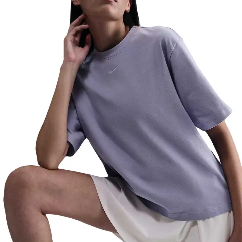 Nike Sportswear Essential Women's Boxy T Shirt-1