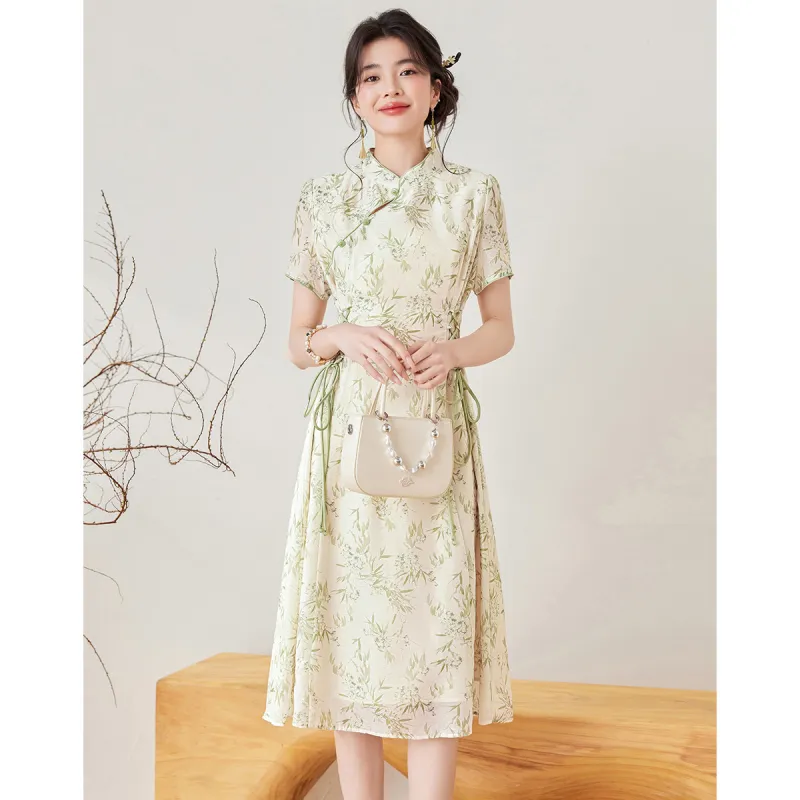 Like The Age Of Water Short Sleeved Dress Women's Green-1