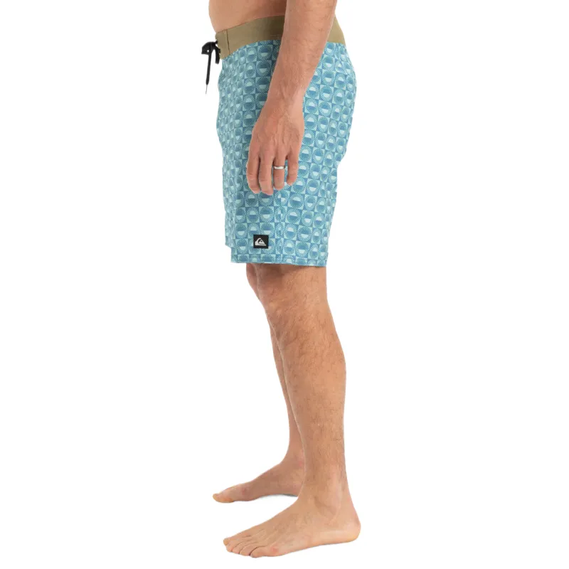 Quiksilver Surfsilk Straight Leg 18 Casual Shorts Men's Blue-4