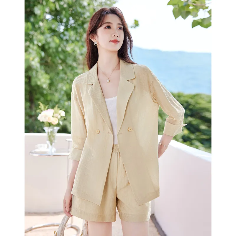 Like The Age Of Water Short Sleeved Dress Women's Khaki-3