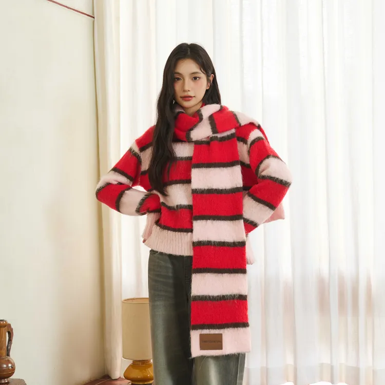 Three Quarters Sweater Women's Pink-4