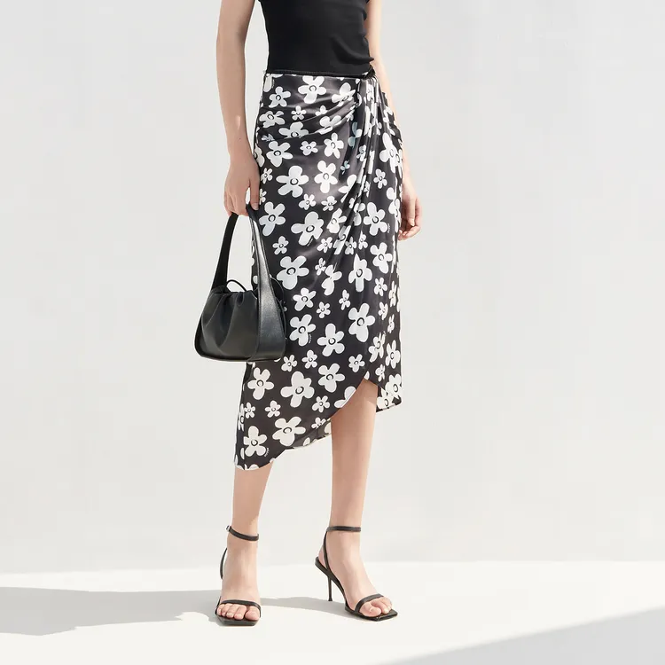 MO&CO Casual Long Skirts Women's Black With White Multicolor-5