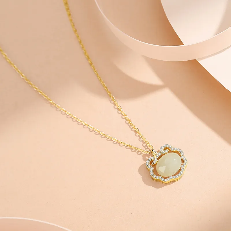 Royal Heaven's Choice Hetian Jade Pale Greenish White Jade Unisex-2