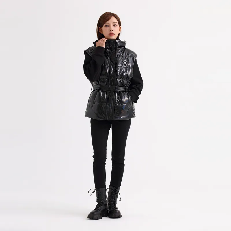 GUESS Vests Unisex BLK Black-4