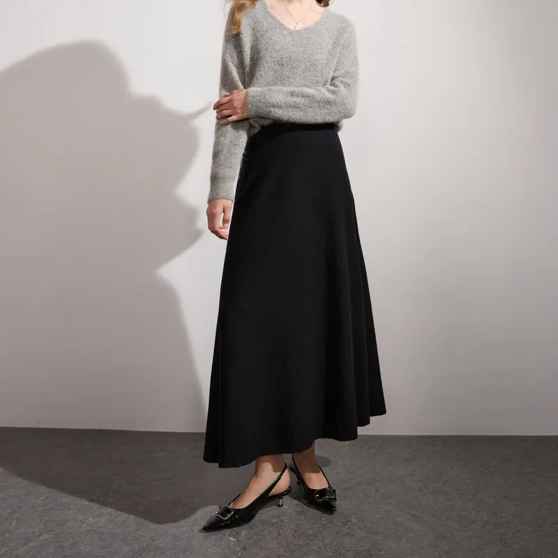 3COLOUR Casual Long Skirt Women's Classic Black-2
