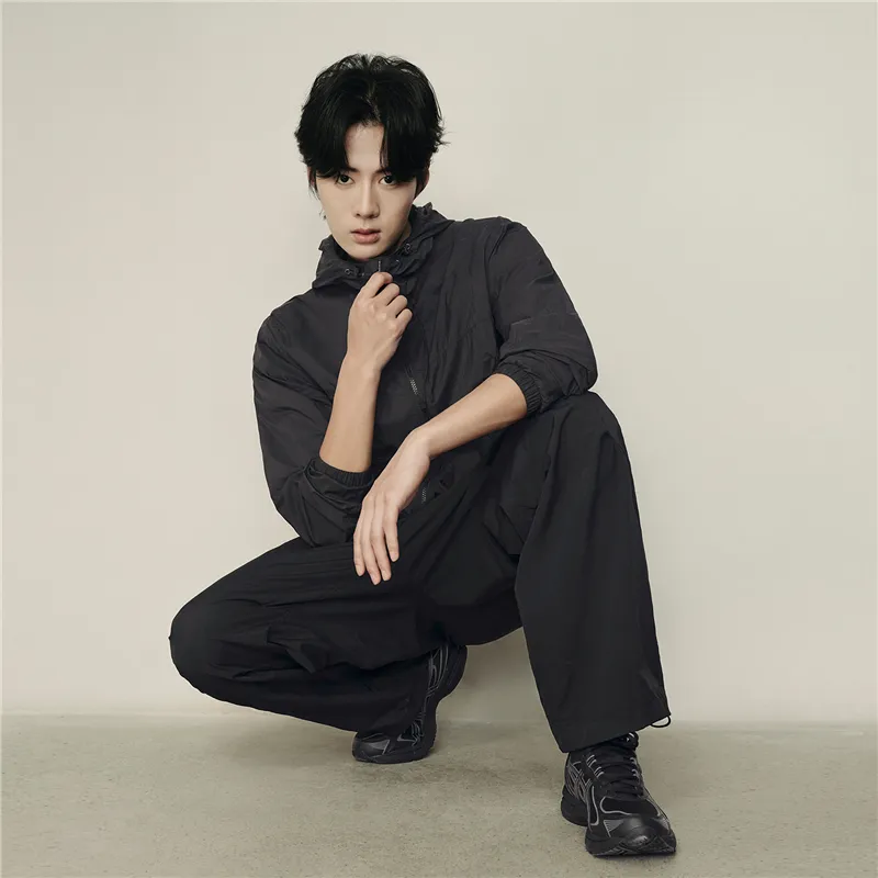UNIQLO Trench Coats Men-3