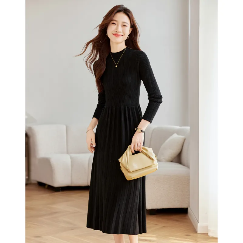 Love Elaine Long Sleeved Dress Women's Black-3