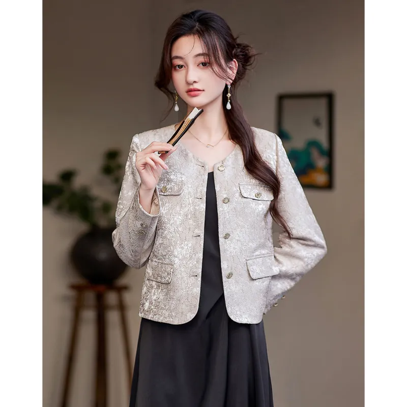 Like The Age Of Water Velvet feel Coat Women's Champagne-1