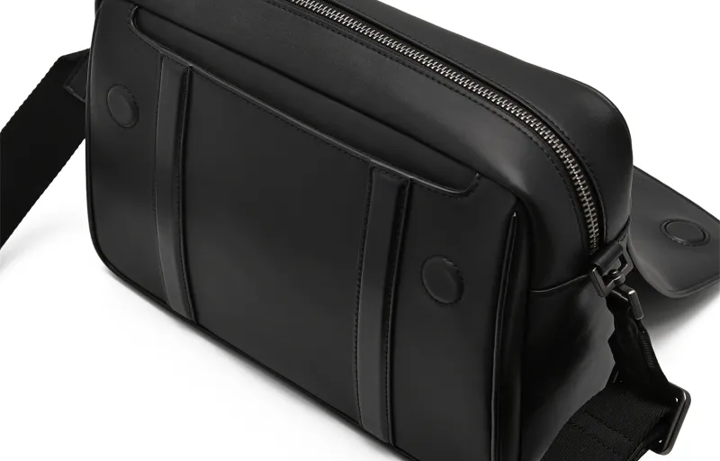 PEDRO Synthetic Material Messenger Bag Shoulder Bag Small Size Men's Black/Camel-4
