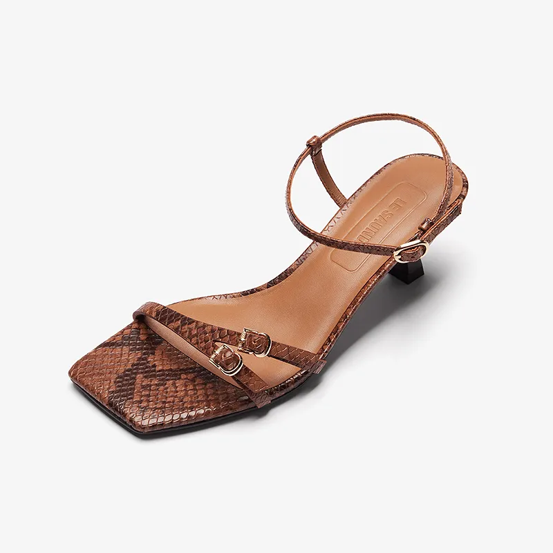 Le Saunda One Strap Sandals Women's-6