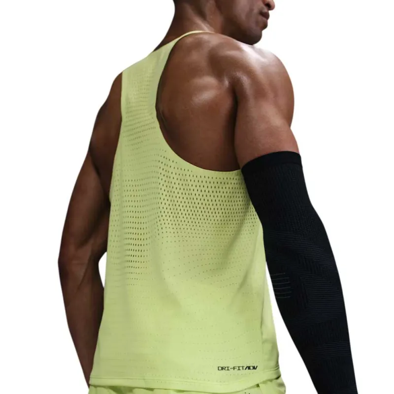 Nike AeroSwift Men's Dri FIT Adv Running Singlet-1