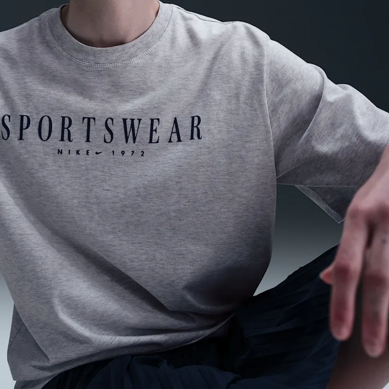 Nike Sportswear Women's Boxy T Shirt-4