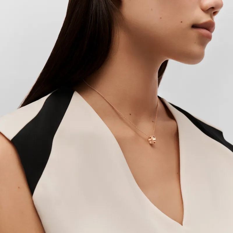LOUIS VUITTON Empreinte Necklaces Women's Rose Gold-1