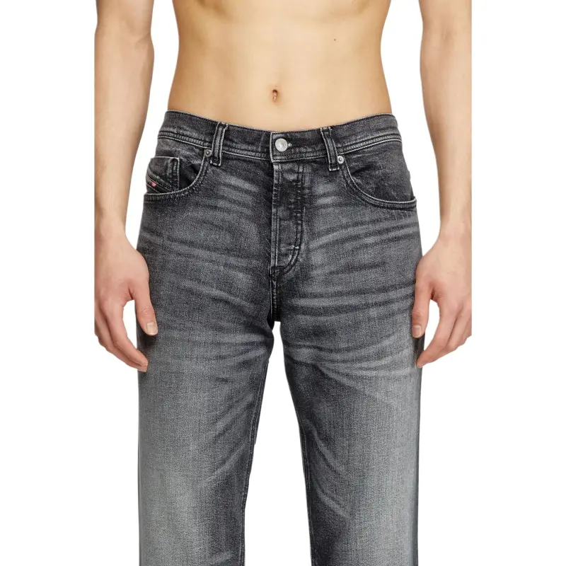 DIESEL 2023 D Finitive Faded Effect Jeans-4