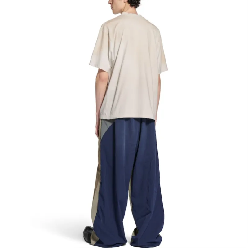 Balenciaga Drop Shoulder Sleeve T Shirt Unisex White Regular Fit-3