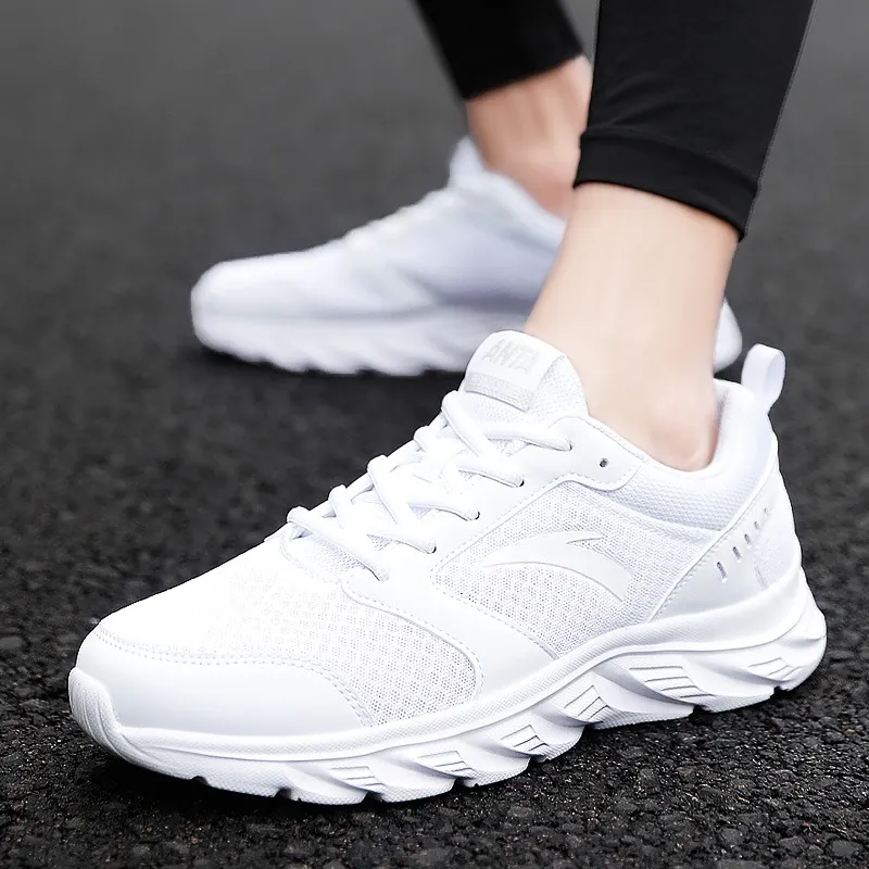 Anta Running Collection Slip-Resistant Balance Low-Top Running Shoes Men's White-3