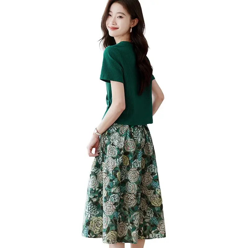 Still quiet Two Piece Skirt Sets Women's-1