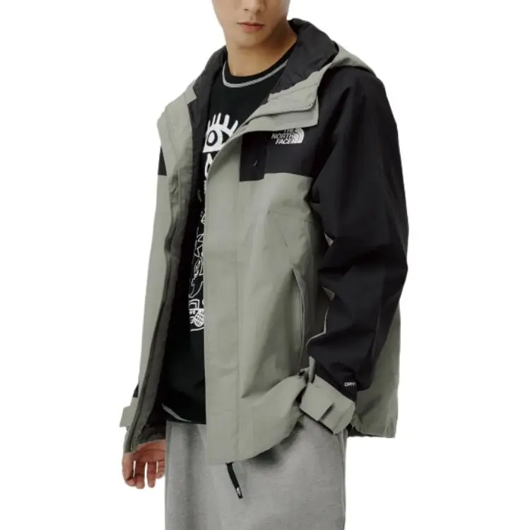 THE NORTH FACE SS23 Windbreaker Jacket Unisex Light Green-4