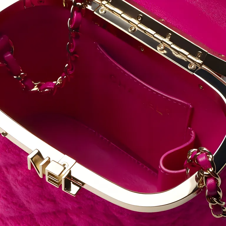 CHANEL 22K Autumn And Winter Cashmere Twill Soft Woolen Shoulder Bag, Crossbody Bag, Makeup Bag Trumpets Women's Pink-3