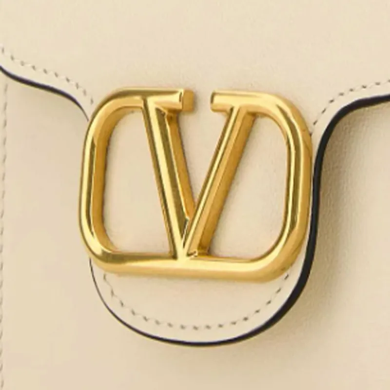 Valentino Vlogo Calfskin Wallet Women's Ecru-3