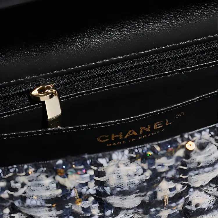 CHANEL Tweed Shoulder Bag, Crossbody Bag Women's Marine Blue & Silver & Gray-2