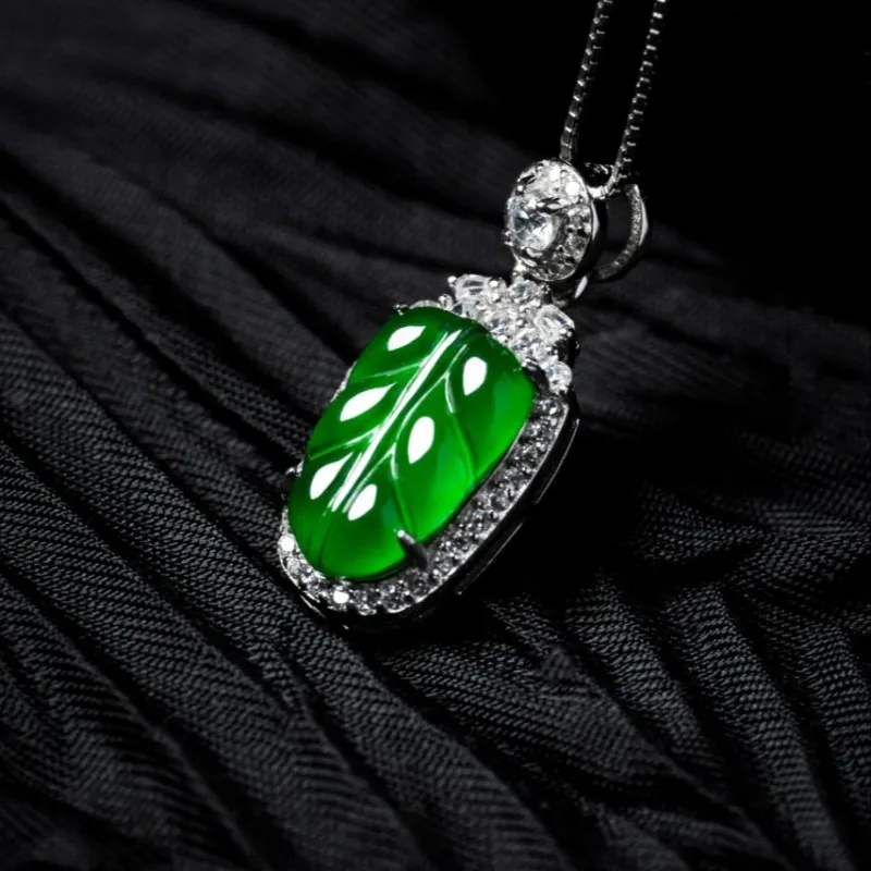 KALAIYIN Ice Glutinous Jadeite Necklaces Unisex-2