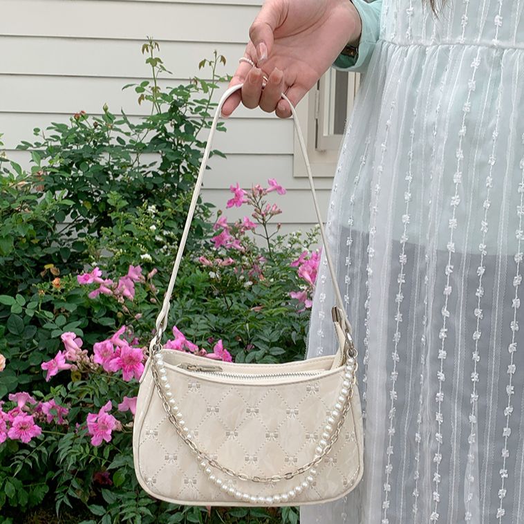 OTA Crossbody Bags Ecru+Pearl Chain Comes with Limited