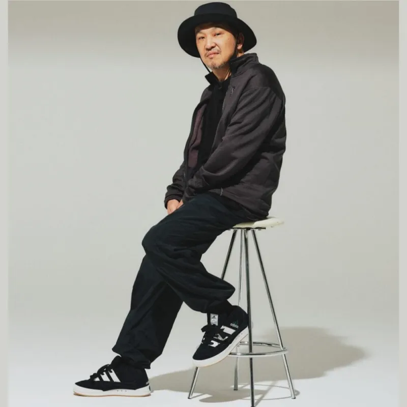 Adidas Adventure Cargo Pants Men Black-4
