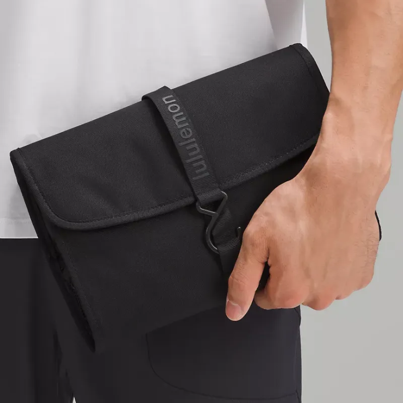 Lululemon Nylon Toiletry Bag Regular Unisex Black-2