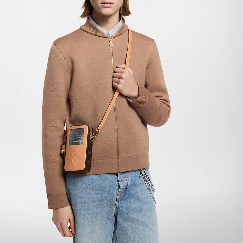 LOUIS VUITTON Music Player Wearable Wallet Monogram-6