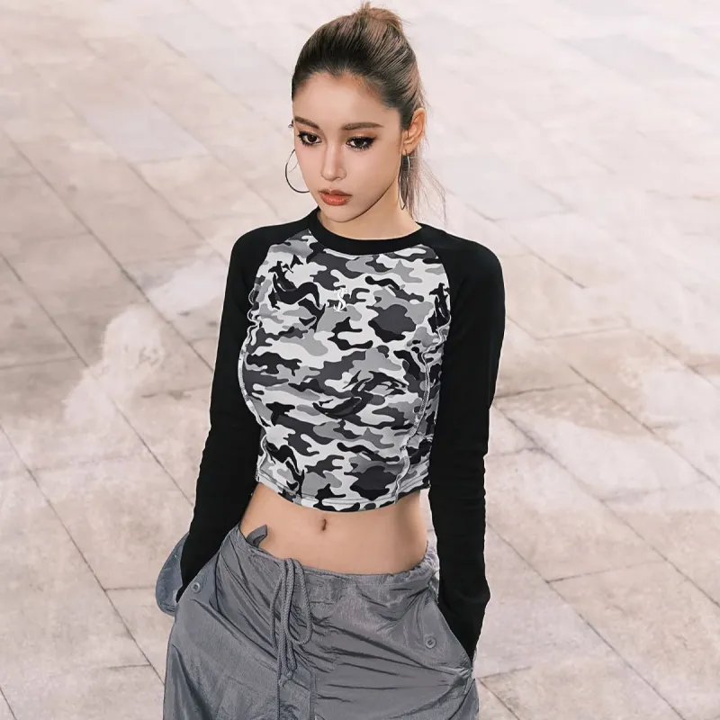 STK SMALL TOWN KID Raglan Sleeve T Shirt Women's-4