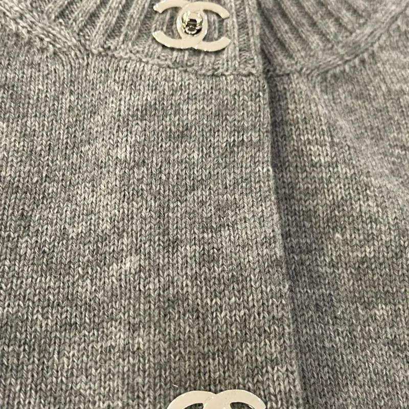 CHANEL 24 Fall Winter New Arrivals Knitwear Unisex Gray-3