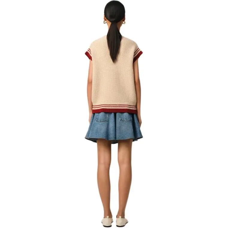 AMIPARIS Paris Ami De Coeur V Neck Knitted Vest-3