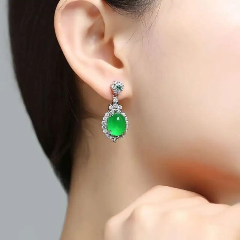 JUNWEN Chalcedony Earrings Unisex-6