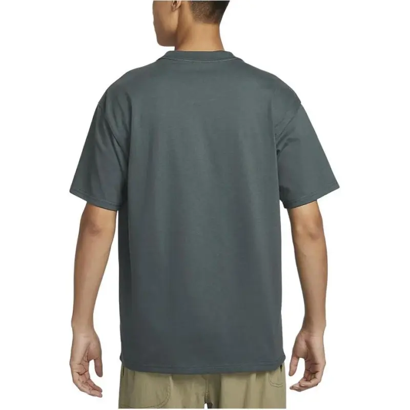 Nike ACG Men's Lungs T-Shirt In Vintage Green-3