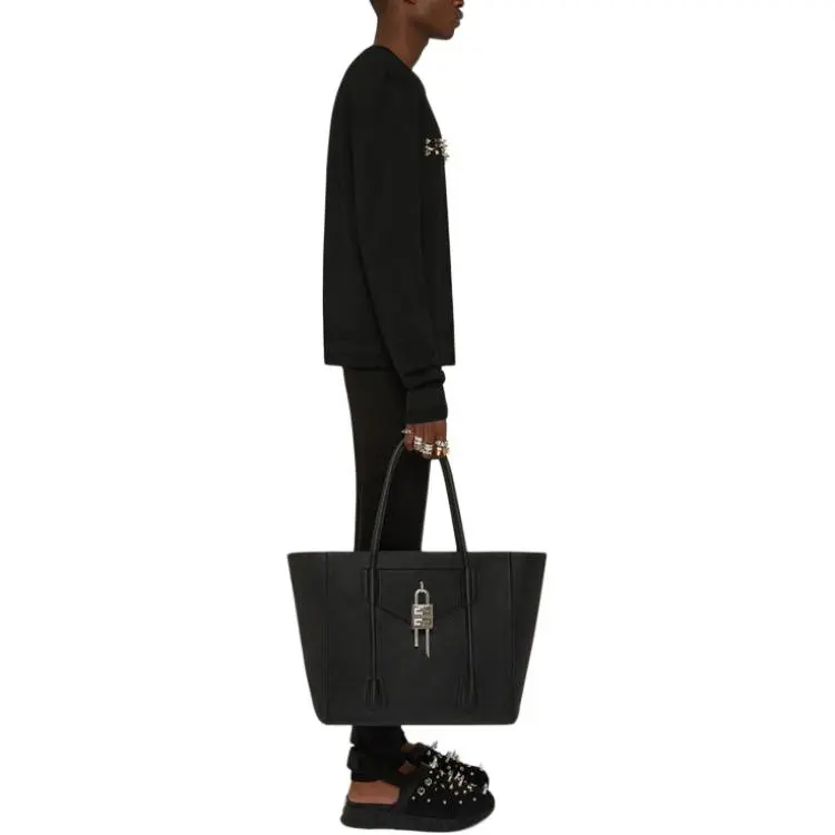 Givenchy Sweater In Wool With Studs-4