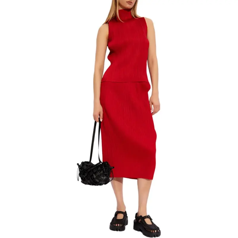 PLEATS PLEASE ISSEY MIYAKE New Colorful Basics 3 Skirt 'Red'-3
