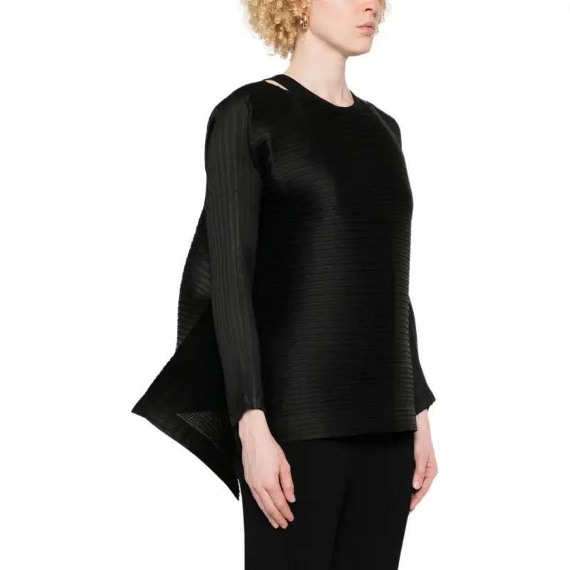 ISSEY MIYAKE Plissé Top-3
